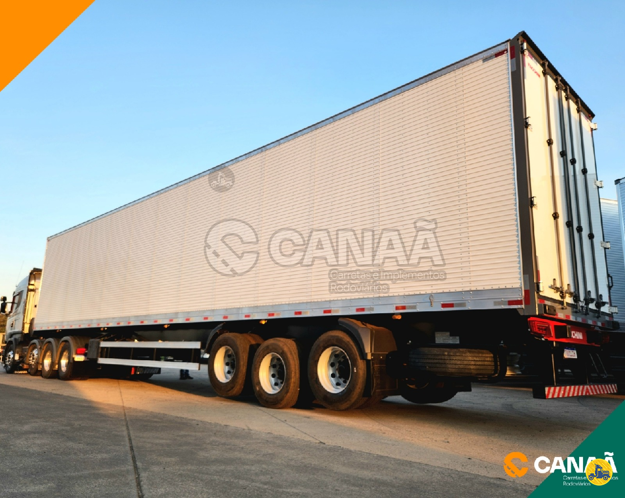 CARRETA SEMI-REBOQUE BAU FURGÃO Canaã Carretas e Implementos Rodoviários OURINHOS SÃO PAULO SP